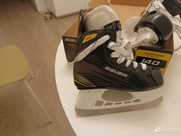 Хоккейные коньки bauer 28 размер