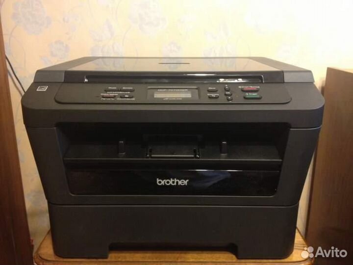 Лазерное мфу Brother 7057