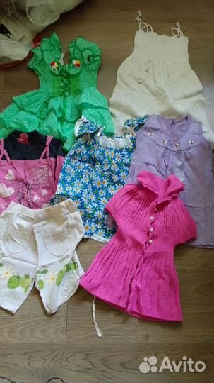 Продам или поменяю. На девочку от 2х лет