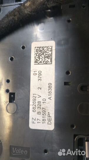 Фонарь салона BMW 4 F32