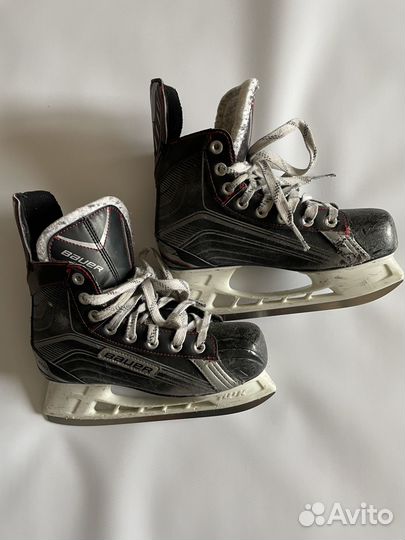 Хоккейные коньки bauer vapor