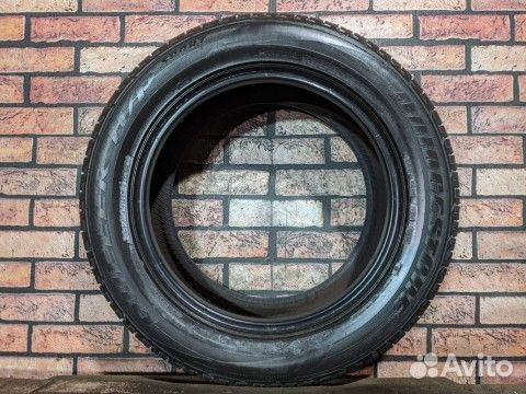 Bridgestone Dueler H/P Sport 235/55 R17