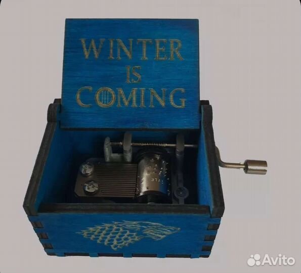 Музыкальная шкатулка ручной работы