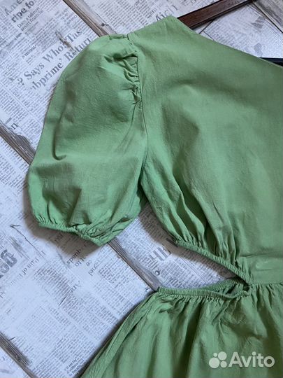 Платье зеленое 42-44