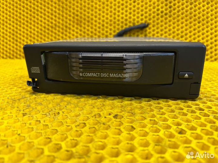 CD-Чейнджер Bmw 5-Series E60 N53B30A 2008