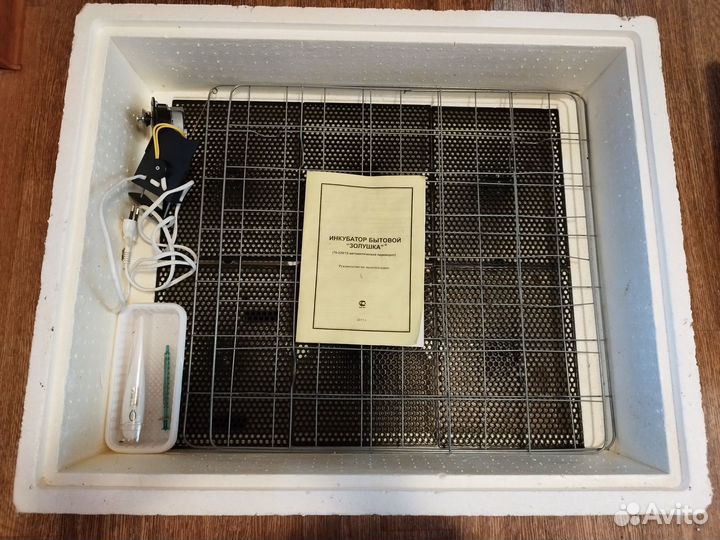Инкубатор для яиц автоматический Золушка