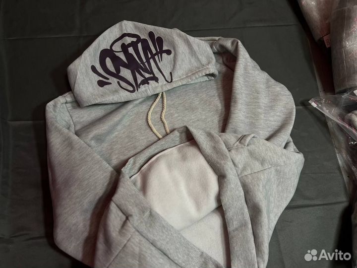 Худи Syna world central cee