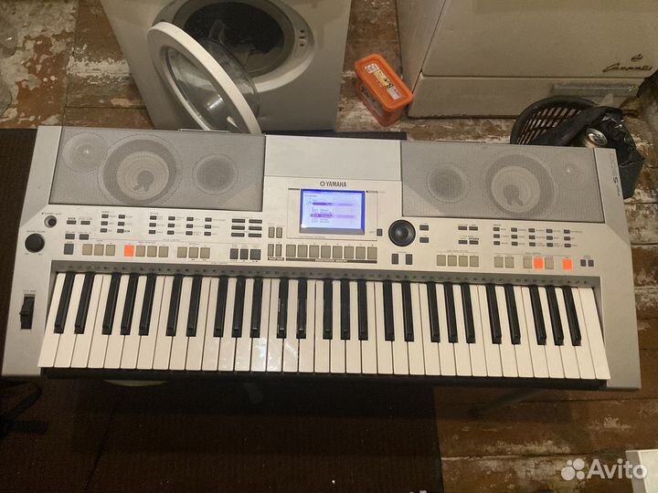 Синтезатор yamaha psr s500