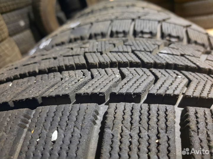 Bridgestone Blizzak VRX 205/60 R16