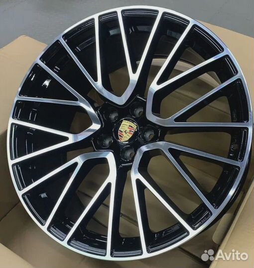 Литые диски R20 на Porsche Cayenne 957 / 958