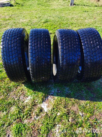 Zeknova JR500 265/65 R17