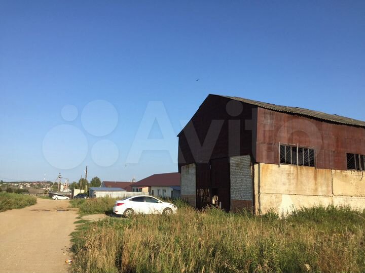 Гараж, > 30 м²