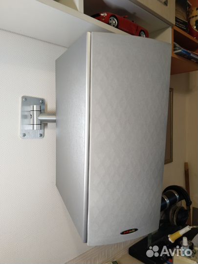 Полочная акустика Polk audio Monitor 40