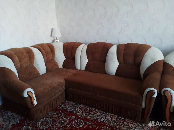 Угловой диван с креслом