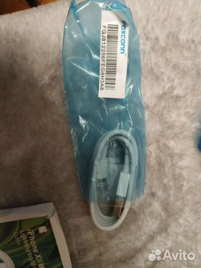 Кабель iPhone Lightning