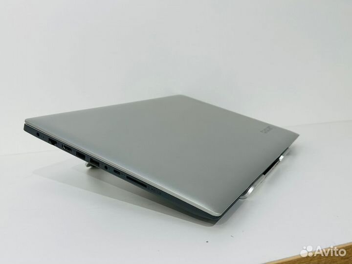 Новенький Lenovo full HD AMD A9-9420/ SSD