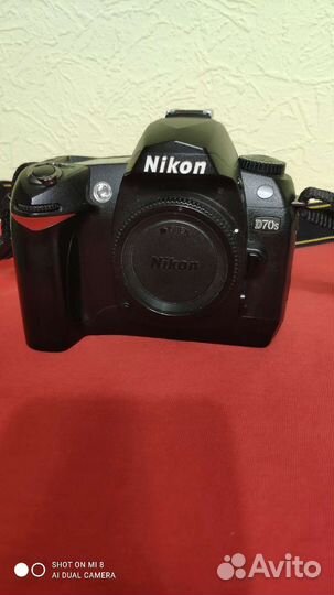 Фотоаппарат nikon D70s