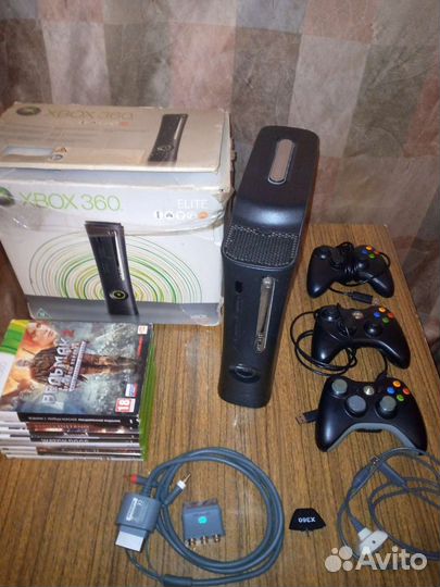 Продам Xbox 360 Fat или обменяю на PS Vita