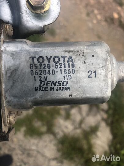 Стеклоподьёмник Toyota corolla 120