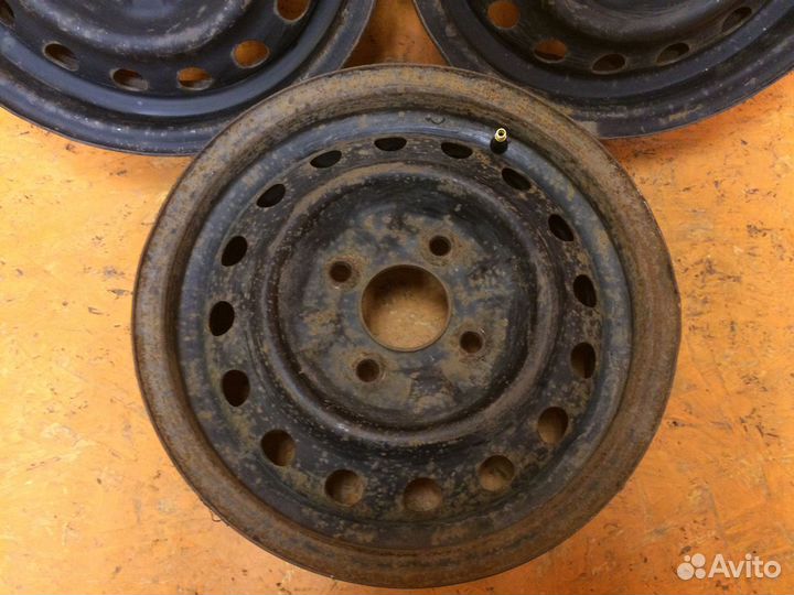 3 шт. Диски 14 4х114,3 DIA 67,1