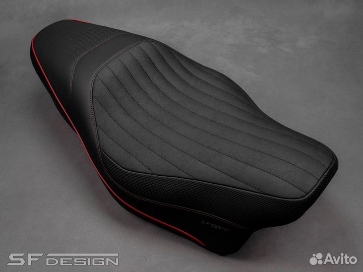 Сиденье Harley-Davidson Coral Lines Black Island