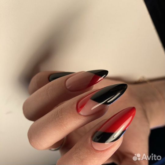 Маникюр с покрытием гель-лаком