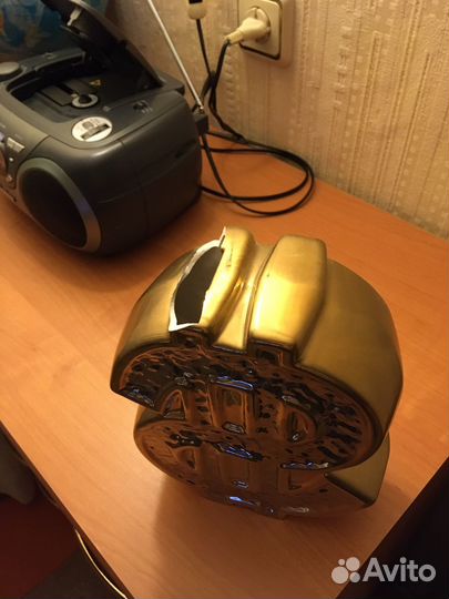 Копилка для денег б/у