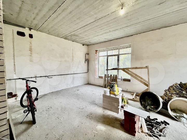 3-к. квартира, 170 м², 2/3 эт.