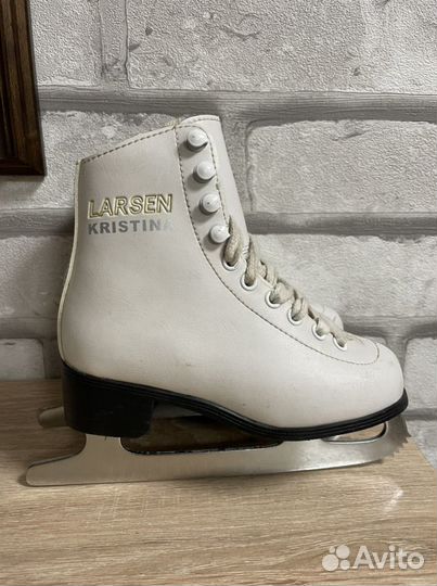 Коньки фигурные детские