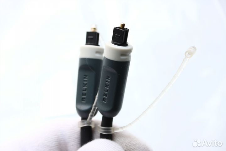 Кабель Belkin оптический, 2 м (AV10009qp2M)