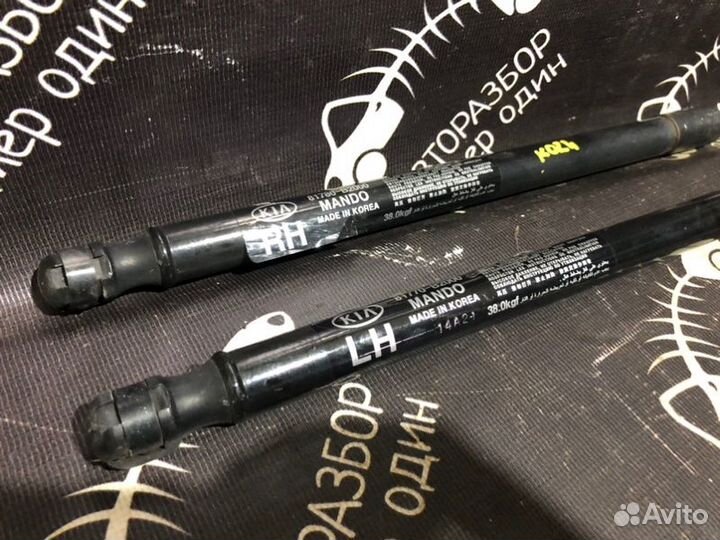 Амортизаторы крышки багажника Kia Soul 1.6 G4FD