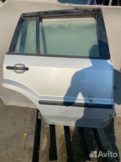 Стекло заднее правое Ford S-Max CA1