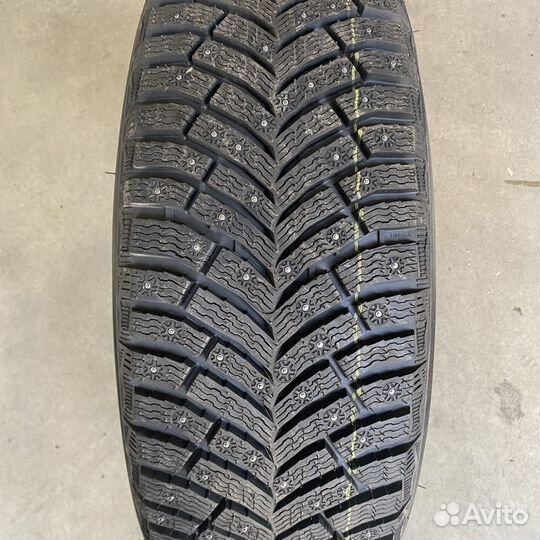 Michelin X-Ice North 4 SUV 255/55 R20
