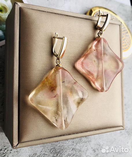 Серьги из натуральных камней