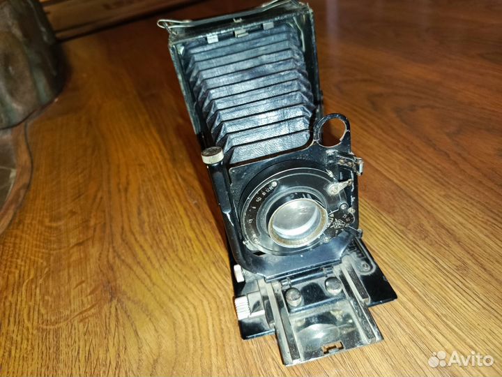 Винтажный фотоаппарат