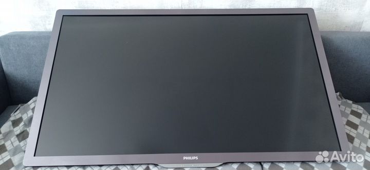 Телевизор 55 дюймов Philips SMART LED TV