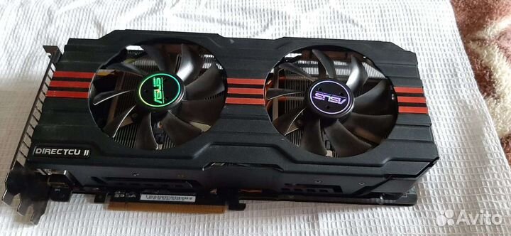 Видеокарта asus HD7970 directcu 2