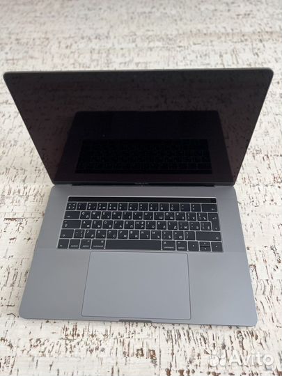 Apple MacBook Pro 15