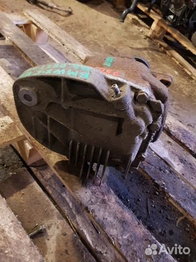 Редуктор задний Bmw X5 e53 рестайлинг