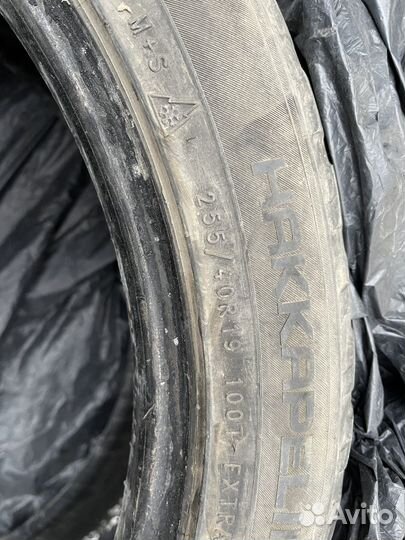 Continental IceContact 2 245/40 R19 и 255/40 R19