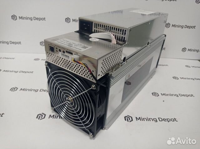 Whatsminer M50s 132th