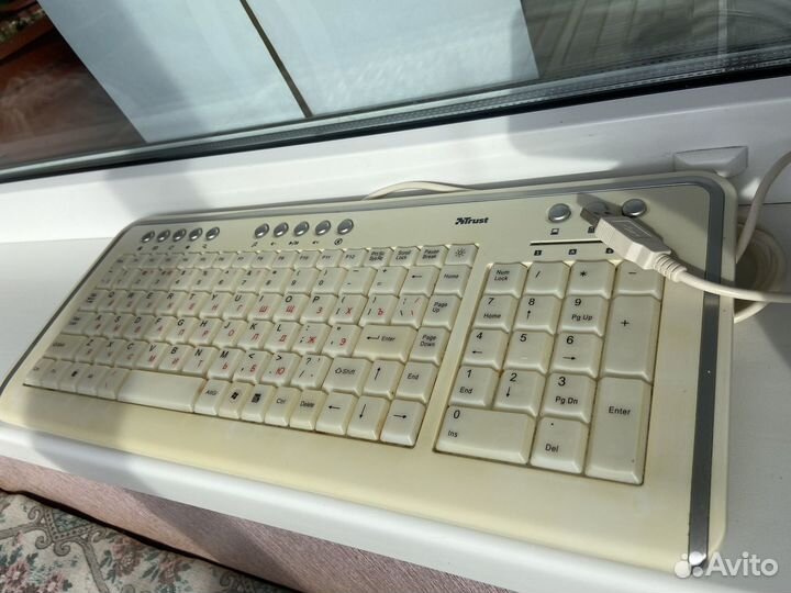 Клавиатура Trust KB - 1500 RU