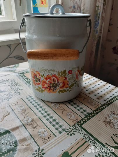 Чашки, бидон времен СССР