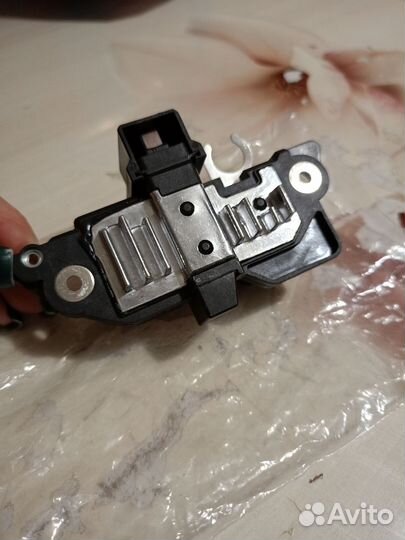 Регулятор напряжения генератора Krauf