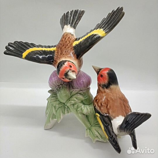 Статуэтка фарфор 