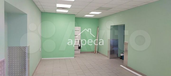 Помещение свободного назначения в центре города