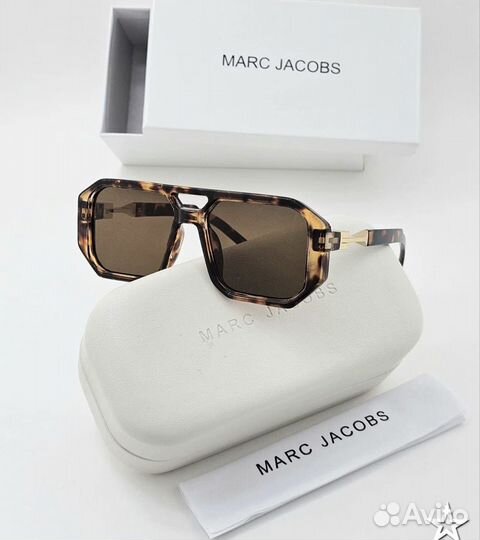 Солнцезащитные очки Marc Jacobs