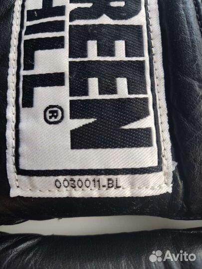 Боксерские перчатки