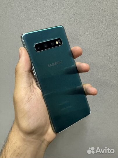 Samsung Galaxy S10, 8/128 ГБ