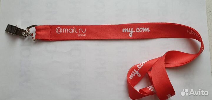 Ленты и чехлы для бейджей